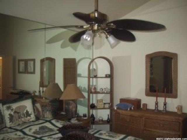 8049 S 1400 E, Sandy, UT 84093 — photo 6