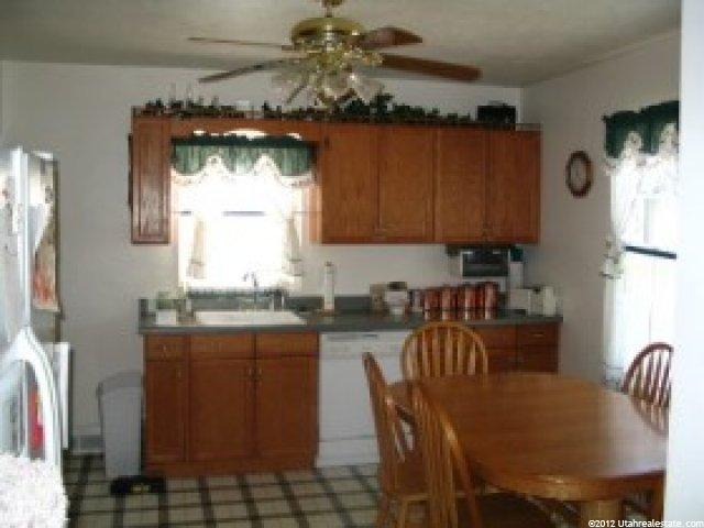 952 Capitol St, Ogden, UT 84401 — photo 2