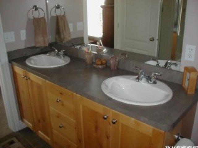 1694 W 2525 S, Syracuse, UT 84075 — photo 4