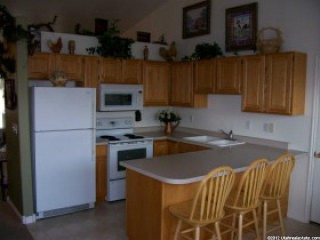 709 W 1960 N, Clinton, UT 84015 — photo 3