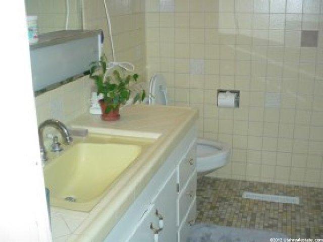 185 W 300 N, Hyde Park, UT 84318 — photo 4