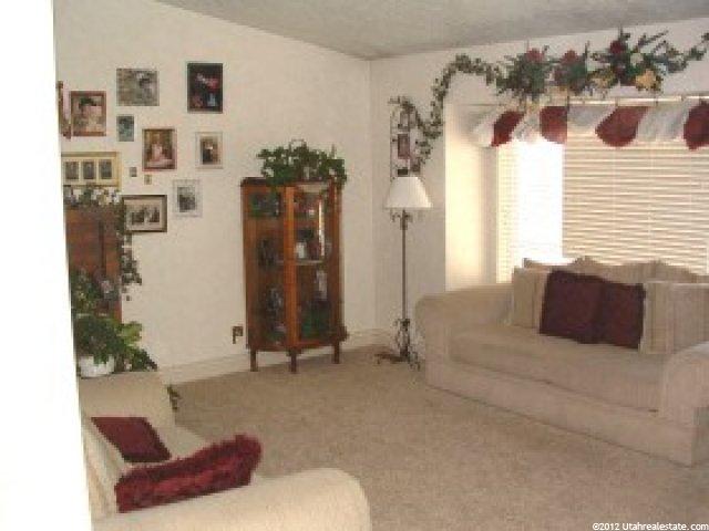 266 E 2520 N, North Logan, UT 84341 — photo 2