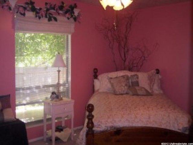 683 N 1025 E, Layton, UT 84040 — photo 4
