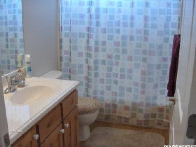 1784 N Clark St, Layton, UT 84041 — photo 8