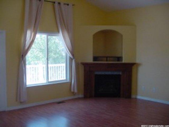 739 Edgewood Dr, South Ogden, UT 84403 — photo 2