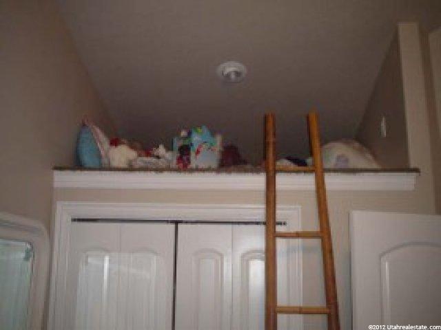 632 E 2100 S, Clearfield, UT 84015 — photo 4