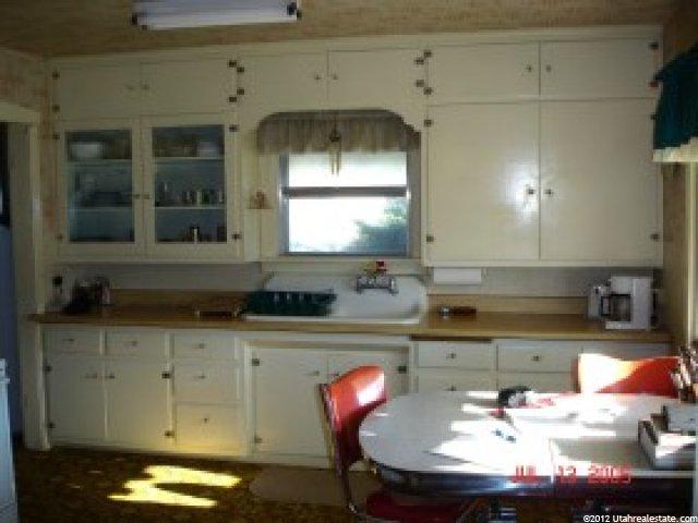 42 S 2000 W, Clearfield, UT 84015 — photo 5