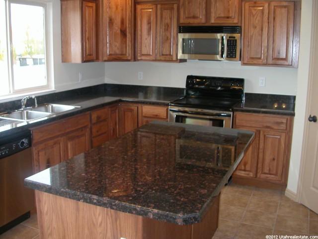 2672 S 585 W, Syracuse, UT 84075 — photo 4