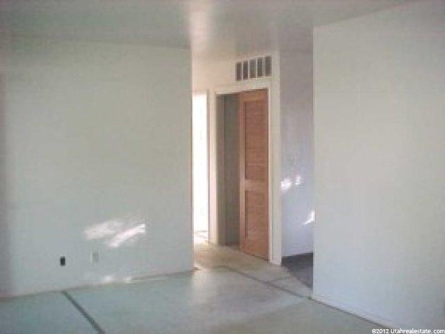 4945 S 2500 W, Roy, UT 84067 — photo 4