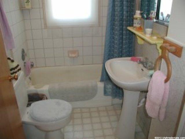 1215 N 700 E, Bountiful, UT 84010 — photo 8
