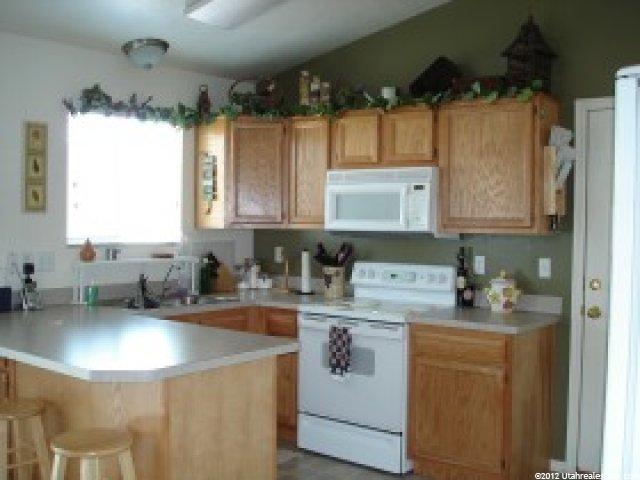 2103 W 2075 N, Clinton, UT 84015 — photo 2