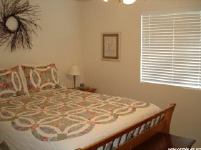 2103 W 2075 N, Clinton, UT 84015 — photo 8