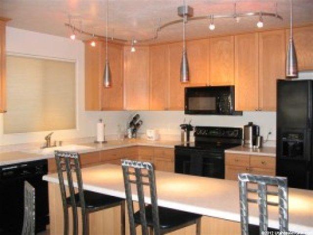 1887 Oak Bend Dr, Draper, UT 84020 — photo 2