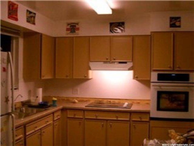4026 S 850 W, Bountiful, UT 84010 — photo 3