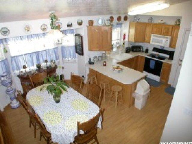 1606 N 25 E, Layton, UT 84041 — photo 2
