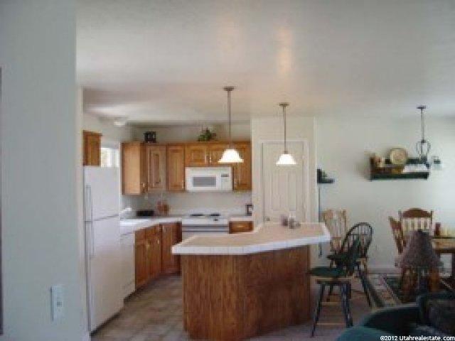 71 N 100 W, Kaysville, UT 84037 — photo 2
