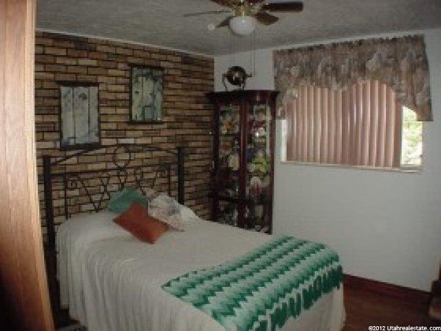 265 S Canyon Way E, Centerville, UT 84014 — photo 7