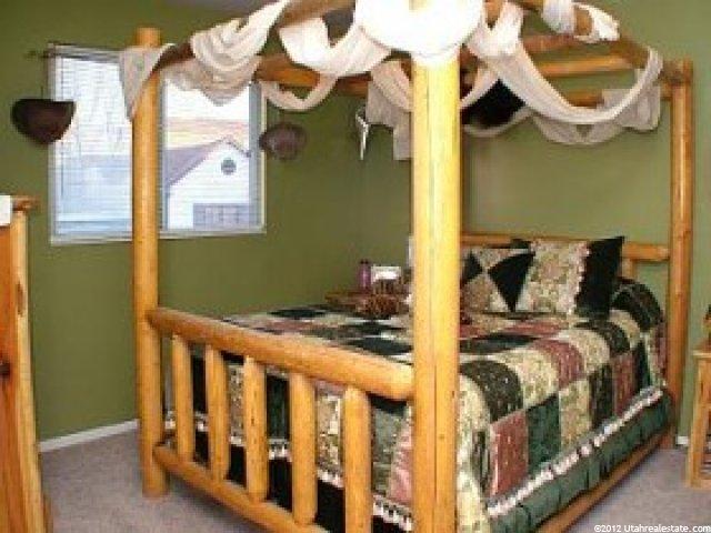 856 Sunflower Dr, Ogden, UT 84404 — photo 2