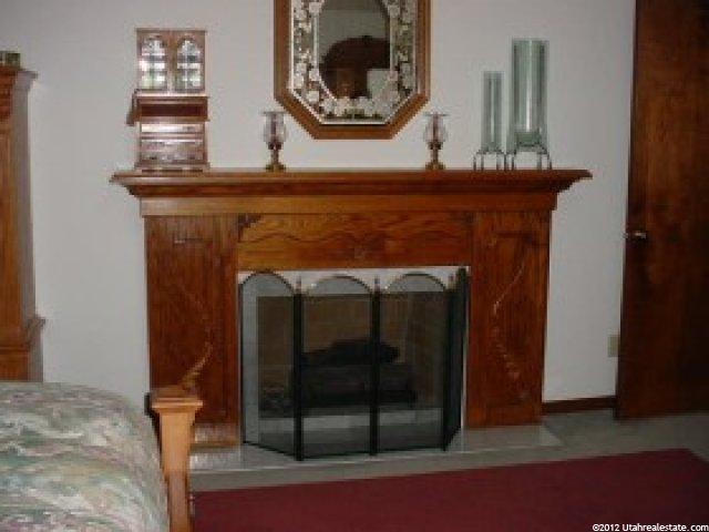 624 W 4225 S, Riverdale, UT 84405 — photo 2