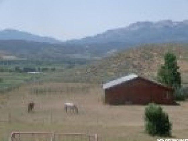 8955 Pineview Dr, Huntsville, UT 84317 — photo 2