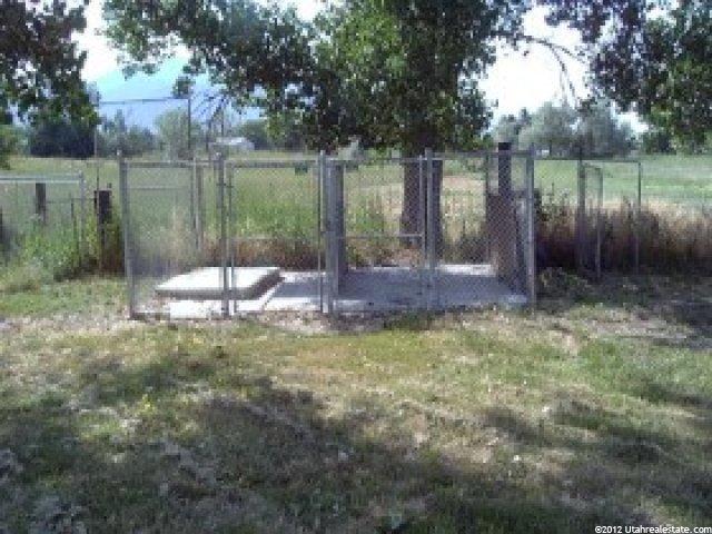 255 Larsen Ln, Ogden, UT 84404 — photo 6