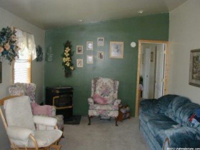 653 E Main St #30, Grantsville, UT 84029 — photo 2