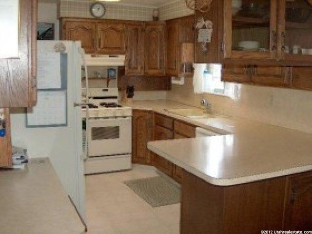 44 N 200 E, Hyrum, UT 84319 — photo 3