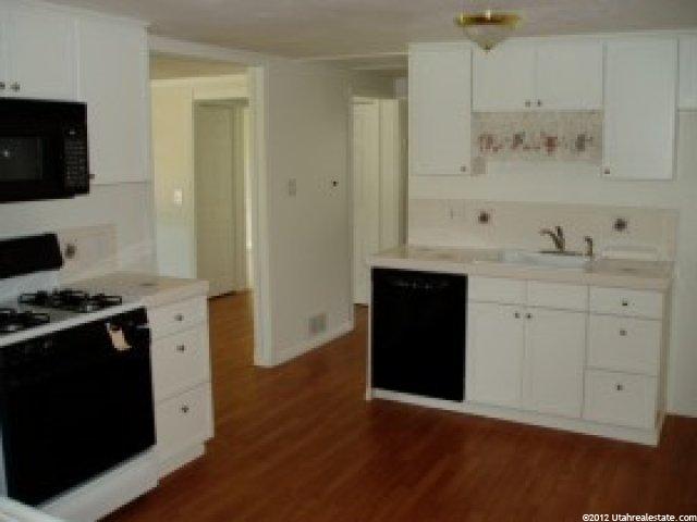 5638 S 2800 W, Roy, UT 84067 — photo 5