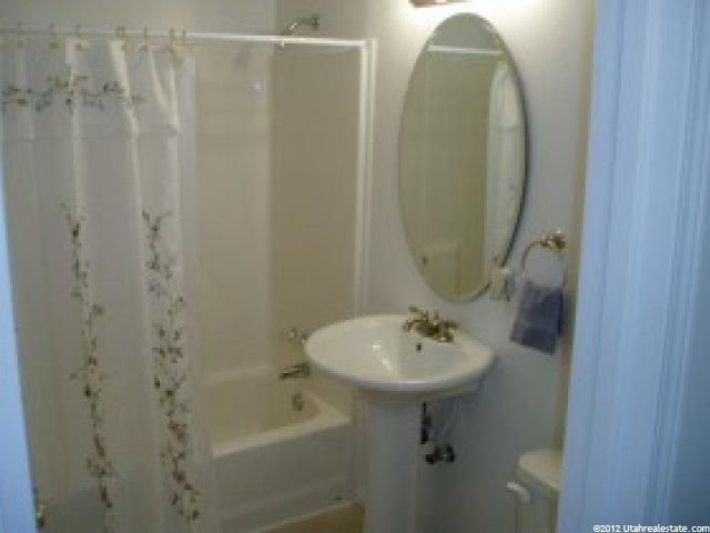 5638 S 2800 W, Roy, UT 84067 — photo 7