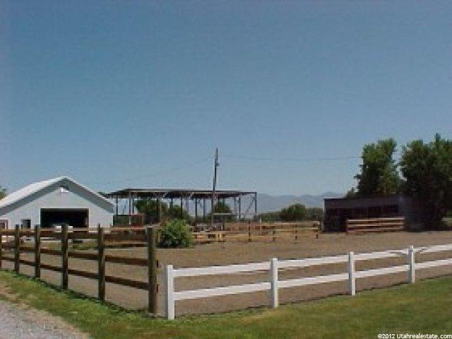 319 E 100 N, Wellsville, UT 84339 — photo 3