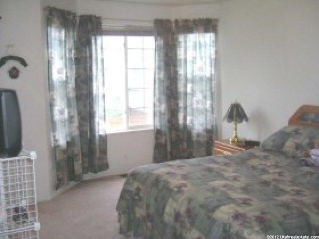 1060 N 60 E, Layton, UT 84041 — photo 4