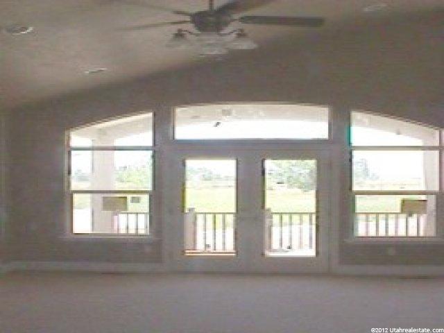 2088 S 450 E, Kaysville, UT 84037 — photo 2