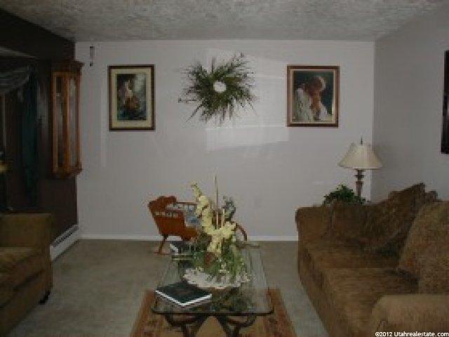 398 Whitesides St, Layton, UT 84041 — photo 4