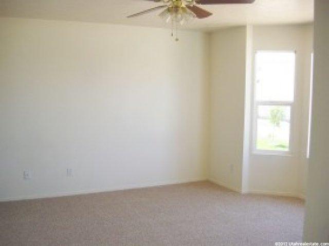 1039 N 1120 W, Clinton, UT 84015 — photo 3
