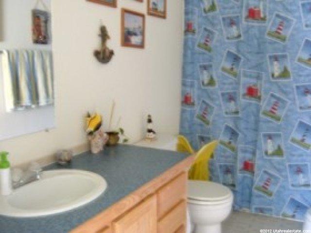 2297 E 3100 N, Layton, UT 84040 — photo 8