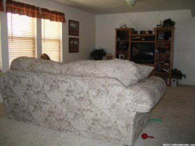 24 E 850 S, Layton, UT 84041 — photo 4