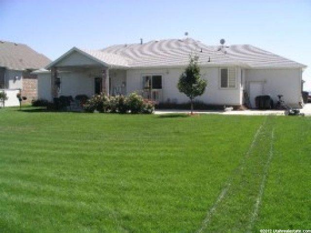 582 W 2525 S, Syracuse, UT 84075 — photo 2