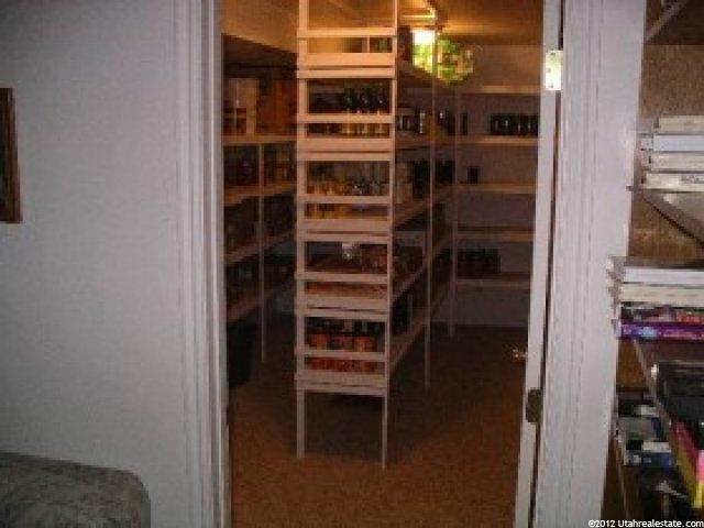 582 W 2525 S, Syracuse, UT 84075 — photo 6