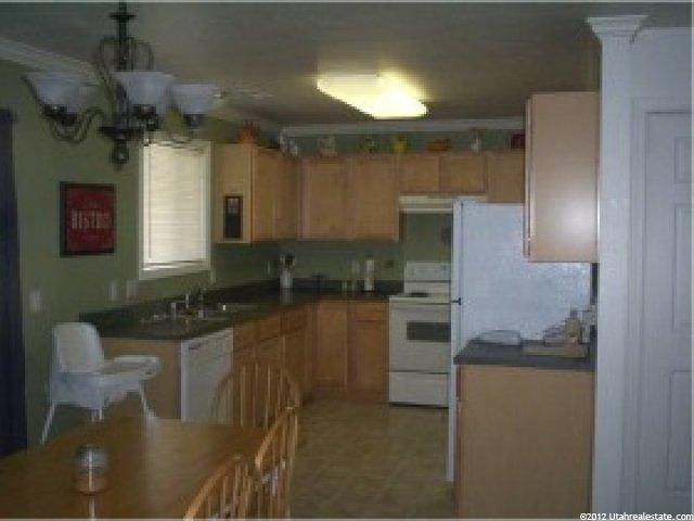 1959 S 575 E, Clearfield, UT 84015 — photo 4