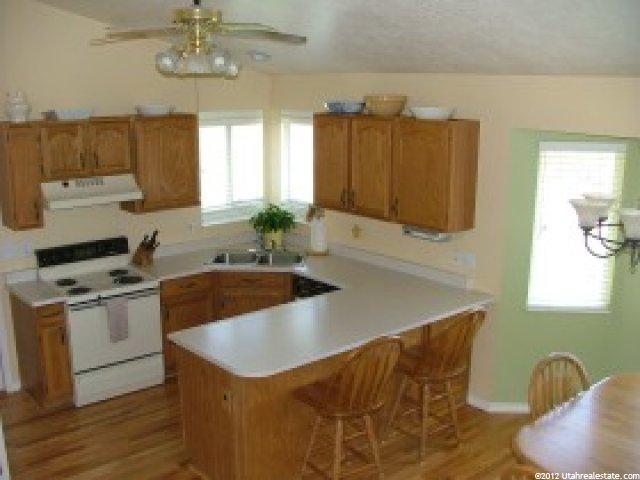 159 W 1250 N, Centerville, UT 84014 — photo 3
