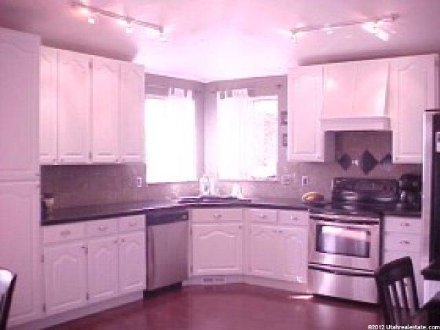 11622 S Hidden Valley Blvd E, Sandy, UT 84092 — photo 2