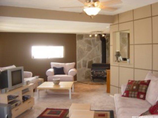 179 S Liberty St, Layton, UT 84041 — photo 3