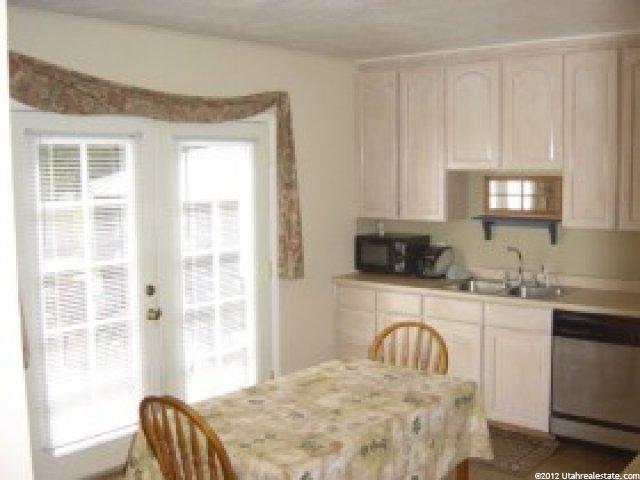 179 S Liberty St, Layton, UT 84041 — photo 5
