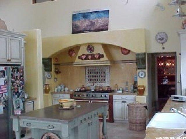 321 S 2400 E, Heber City, UT 84032 — photo 2