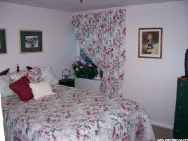 2172 N 750 W, Clinton, UT 84015 — photo 3