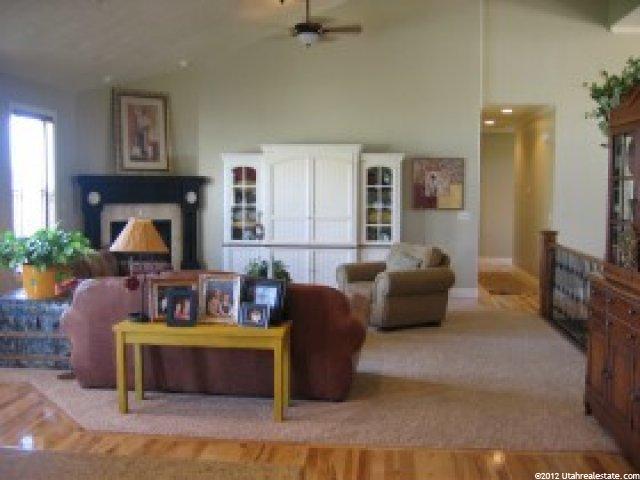 488 E Crystal Meadows Ln S, Draper, UT 84020 — photo 3