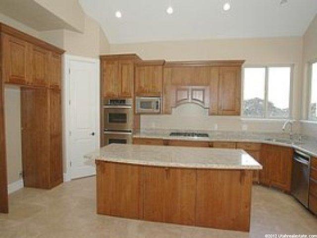 4375 S Foothill Dr E, Bountiful, UT 84010 — photo 2
