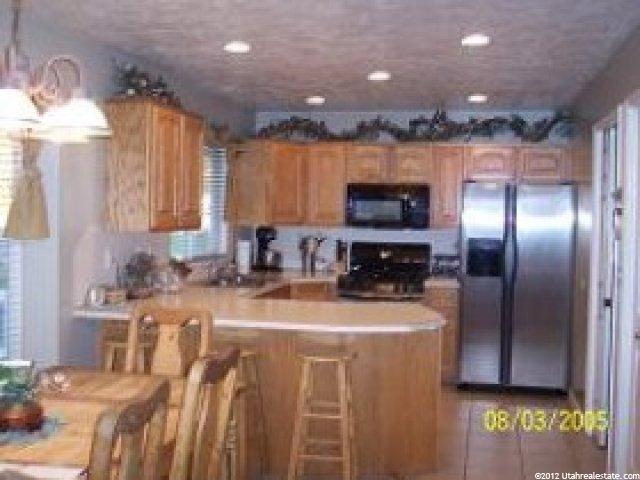 2090 E View Dr, South Weber, UT 84405 — photo 3