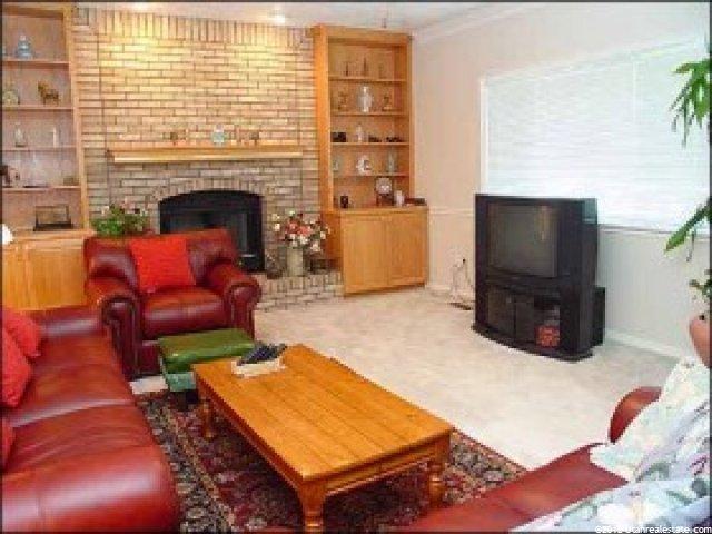 9775 Cervantes Cir, Sandy, UT 84092 — photo 5