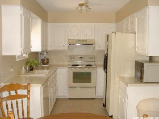 1008 Ash Dr, Layton, UT 84040 — photo 5